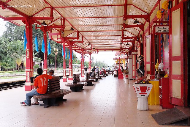 泰國華欣｜華欣車站｜泰國最古老的車站之一，漂亮的百年古蹟級車站，華欣推薦必遊景點之一 @飛天璇的口袋