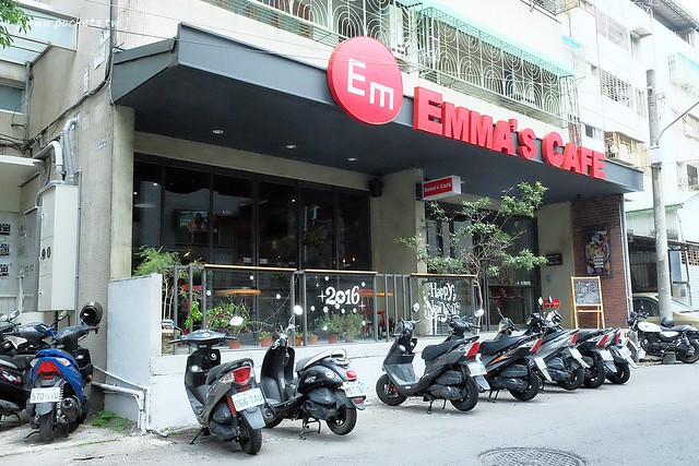Emma&#8217;s Cafe：有Bistro小酒館的氛圍，鄰近中國醫藥大學，餐點和環境都很有質感，可惜沒吃到龍蝦三明治 @飛天璇的口袋