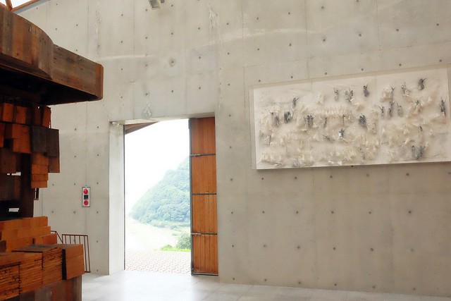 日本愛媛｜大山島美術館 TOKORO MUSEUM OMISHIMA．與大自然融為一體，緊鄰大三島瀨戶內海 @飛天璇的口袋