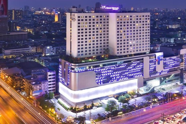 泰國曼谷｜曼谷雅高美居大酒店 Grand Mercure Bangkok Fortune｜MRT捷運站步行3分鐘，Tesco步行5分鐘、對面是Central Plaza百貨 @飛天璇的口袋