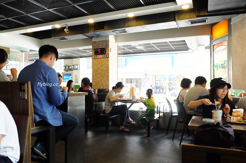 丹丹漢堡｜南台灣第一間速食品牌丹丹漢堡，附2021年調漲後新菜單 @飛天璇的口袋