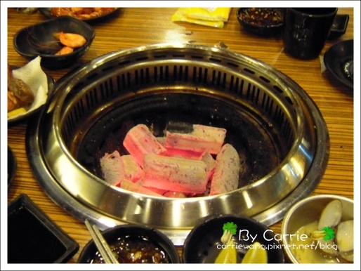 【台中燒烤餐廳】烤狀猿日式炭火燒肉@成都店 @飛天璇的口袋