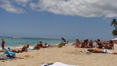 【夏威夷自由行】Day6 叮噹車→Waikki Beach→玻璃船 @飛天璇的口袋