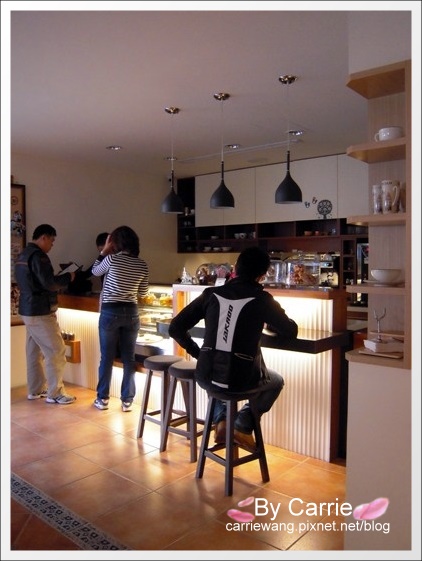 【台中下午茶】宏恩三巷．Alley3 Cafe．隱身巷弄裡的咖啡館 @飛天璇的口袋
