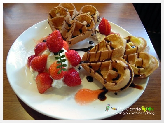【台中下午茶】Rafiki Café．台中好吃鬆餅推薦 @飛天璇的口袋