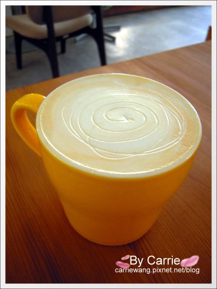 【台中下午茶】呼嚕咖啡．Forro Cafe。精明商圈老房子改建的特色咖啡館 @飛天璇的口袋