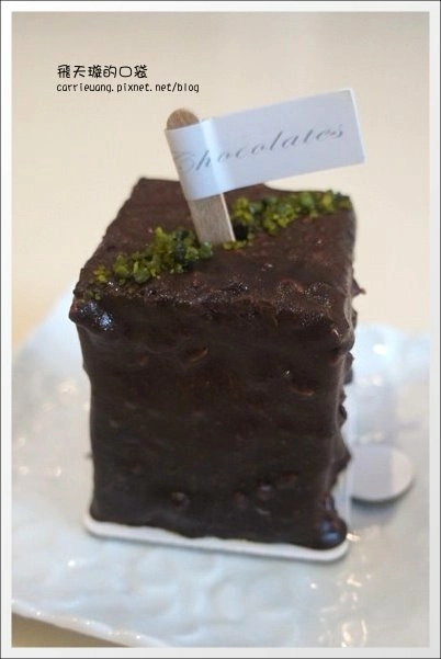 【台中蛋糕甜點】AGIO Chocolates。很有氣質的蛋糕 @飛天璇的口袋