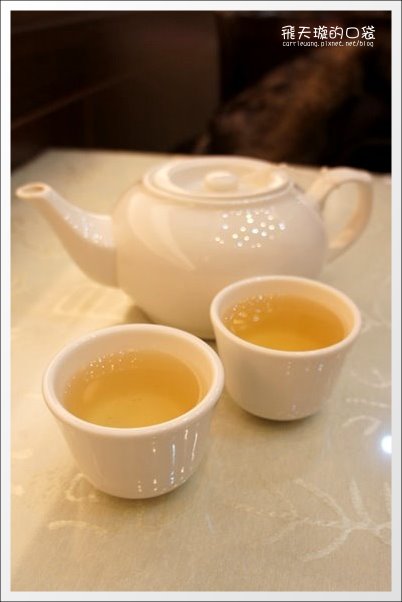 【台中港式飲茶餐廳】旺角香港茶餐廳。及格以上，美味未滿…(已歇業) @飛天璇的口袋