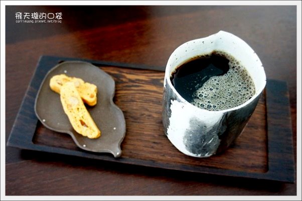 【台中下午茶】元生咖啡。環境很舒適的藝廊咖啡館推薦 @飛天璇的口袋