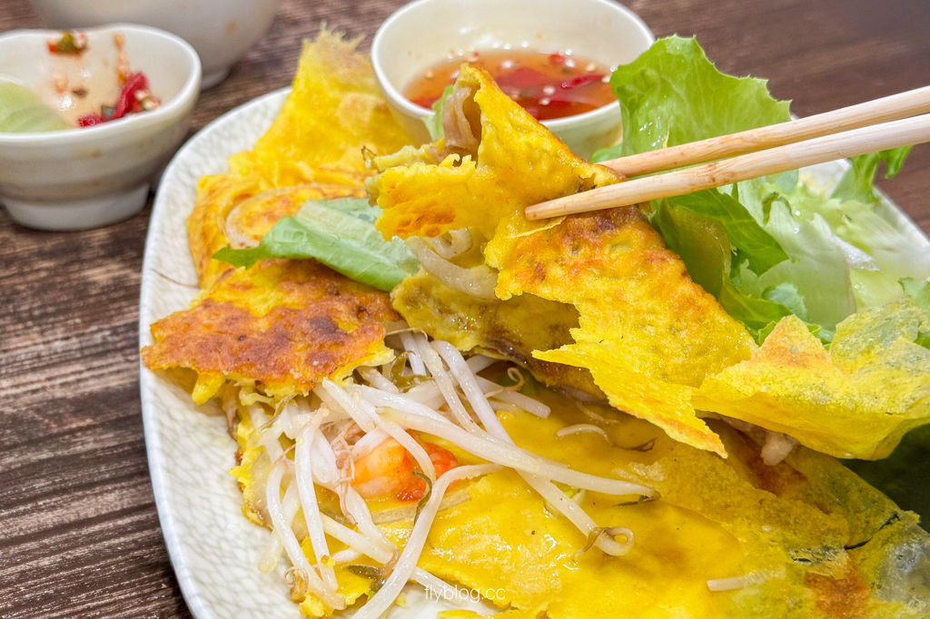 台中東區｜裴越南小吃．平價美味越南料理推薦！生菜春捲、黃皮煎蛋必點，CP值爆表 @飛天璇的口袋
