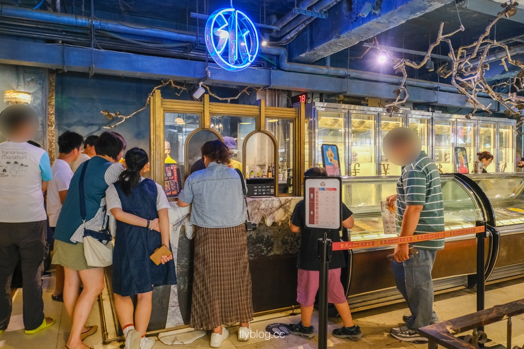 台中中區｜台中第四信用合作社．宮原眼科姐妹店，復古銀行建築吃冰去 @飛天璇的口袋