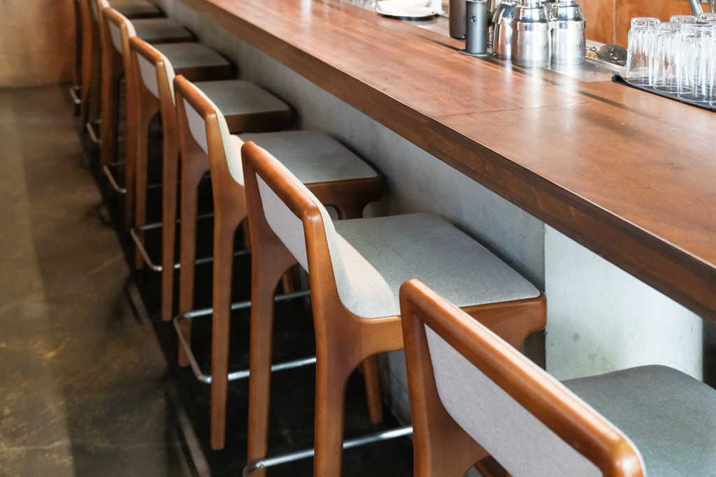 台中西區｜KOPHY coffee&philosophy．精明商圈不限時咖啡館，提供插座享受一個人的空間 @飛天璇的口袋