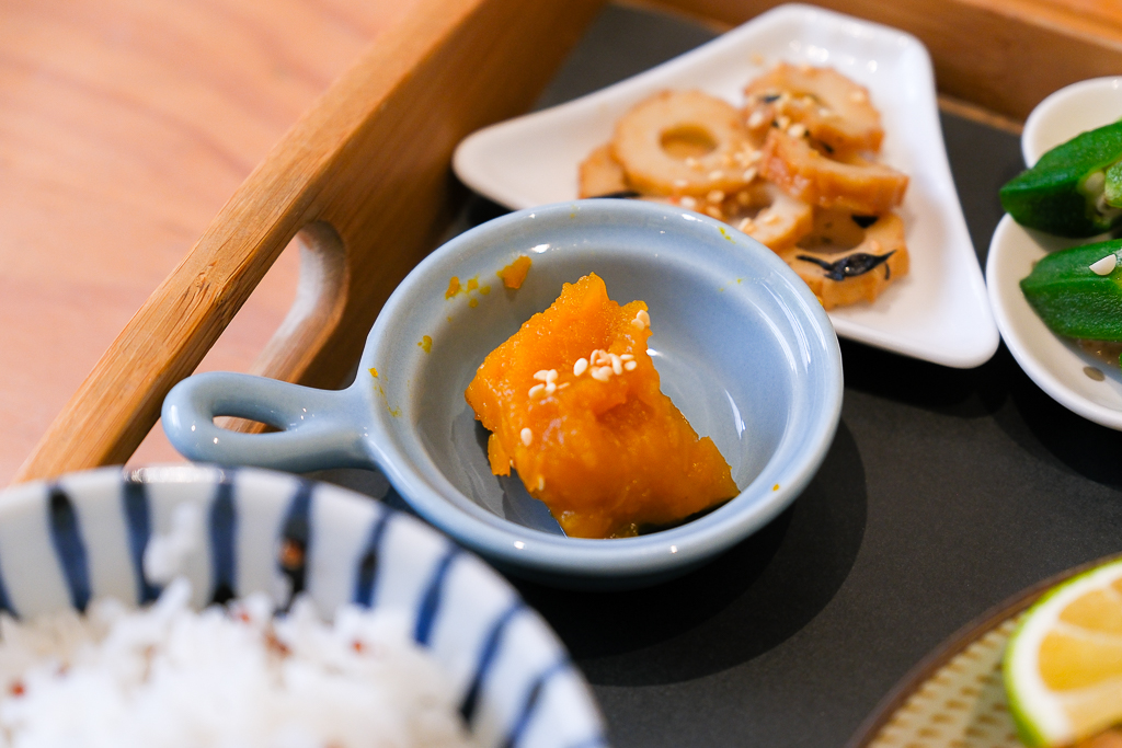 台中西區｜小野食堂．精明商圈日式定食餐廳，根本一秒到日本的感覺 @飛天璇的口袋