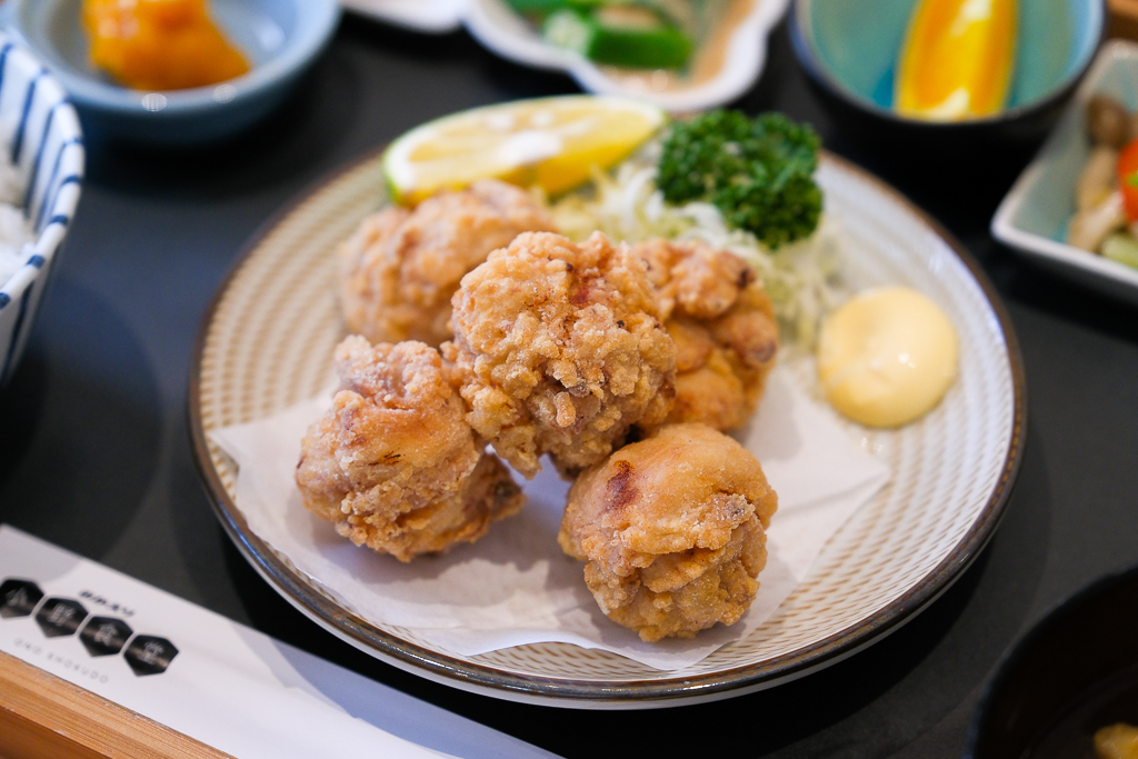 台中西區|小野食堂.精明商圈日式定食餐廳,根本一秒到日本的感覺 @飛天璇的口袋 台中西區|小野食堂.精明商圈日式定食餐廳,根本一秒到日本的感覺 @飛天璇的口袋