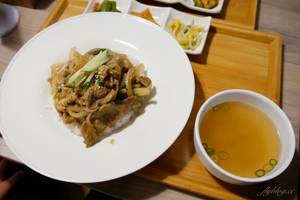 【台中北屯】崔基虎韓國料理，韓國人開的韓式餐廳，Google評價4.3顆星 @飛天璇的口袋
