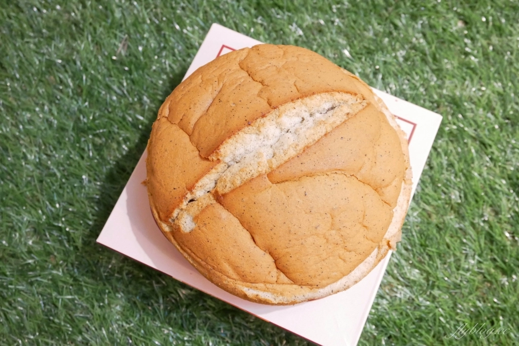 新竹東區｜春上布丁蛋糕｜走過一甲子的布丁蛋糕，新竹超人氣古早味蛋糕 @飛天璇的口袋
