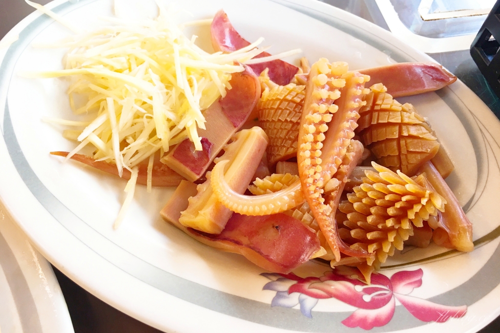 【雲林斗六】阿國獅魷魚羹，在地超過60年的老店，觀光客到斗六必吃美食 @飛天璇的口袋