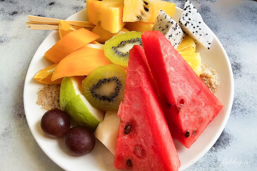 彰化美食｜過溝仔肉圓王．在地90年隱藏版肉圓，太晚來可能就會吃不到 @飛天璇的口袋