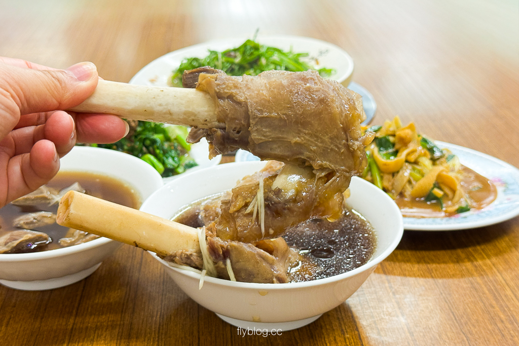 台中霧峰｜員園美食館老牌羊肉．霧峰老牌羊肉爐，必吃嫩Q羊肉鮮甜湯頭，還有隱藏版小吃！ @飛天璇的口袋