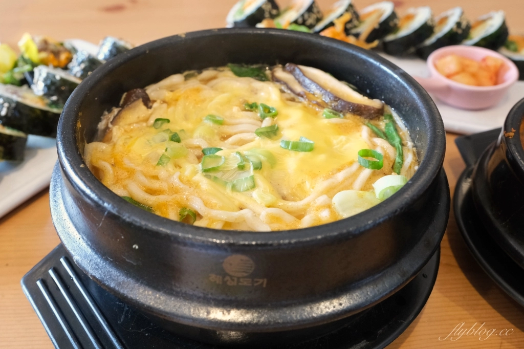 【台中北區】K bab 大叔的飯卷，中友百貨後方韓式料理，學生族小資族的最愛 @飛天璇的口袋