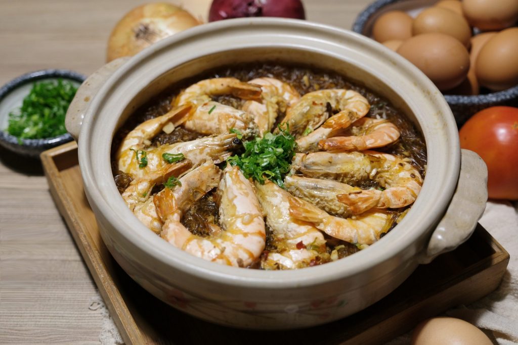 鮮蝦粉絲煲做法｜簡單易做的「鮮蝦粉絲煲食譜」，好吃又下飯宴客也有面子 @飛天璇的口袋