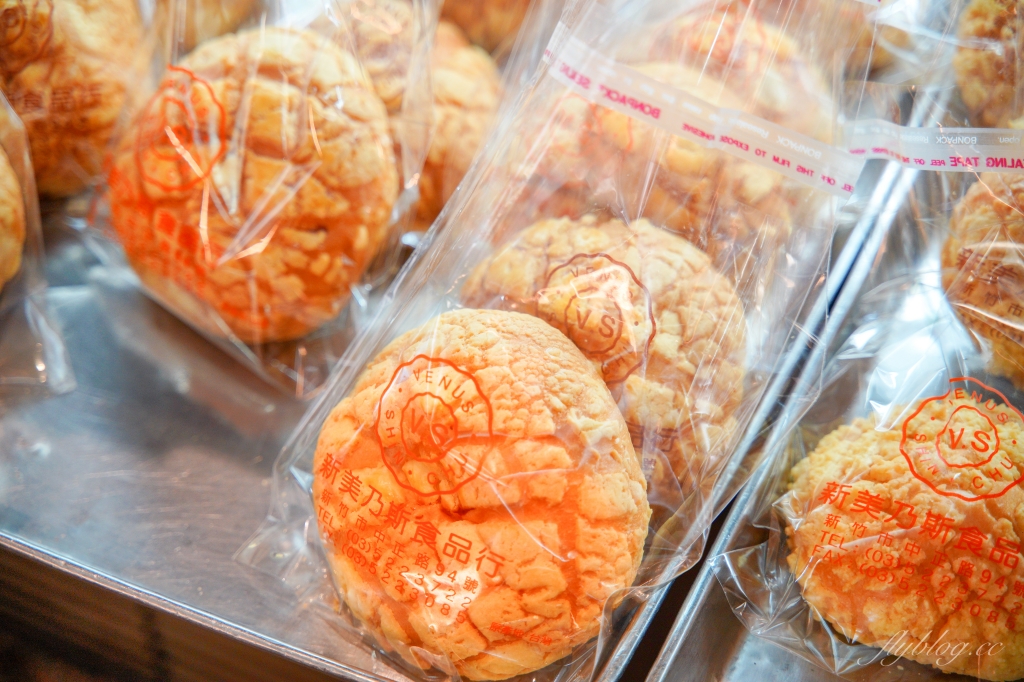 新美乃斯食品行｜被麵包店耽誤的滷味行，菠蘿麵包也是推薦必買 @飛天璇的口袋