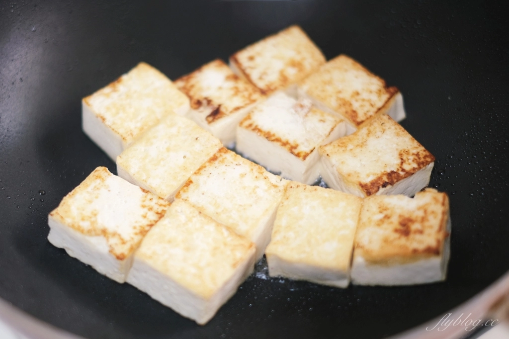紅燒豆腐做法｜白飯的殺手！小孩子最愛的「紅燒豆腐食譜」這麼做 @飛天璇的口袋