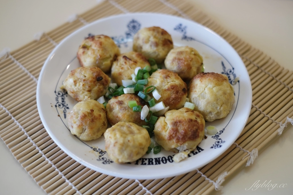 【食譜分享】豆腐豬肉丸作法，氣炸也可以輕鬆出菜，養生又減脂的美味料理 @飛天璇的口袋