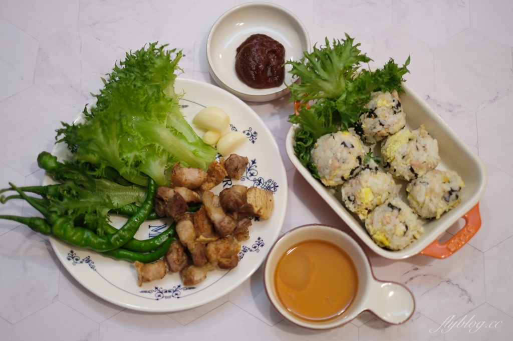 韓式拳頭飯糰做法｜可愛又營養的「韓式拳頭飯糰食譜」，可以親子同樂的簡單料理 @飛天璇的口袋