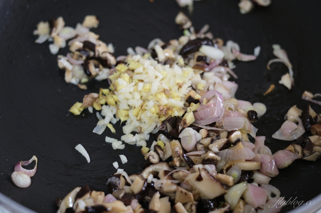 【食譜分享】香菇肉燥作法，10分鐘做一鍋香菇肉燥，香噴噴的味道白飯的殺手 @飛天璇的口袋