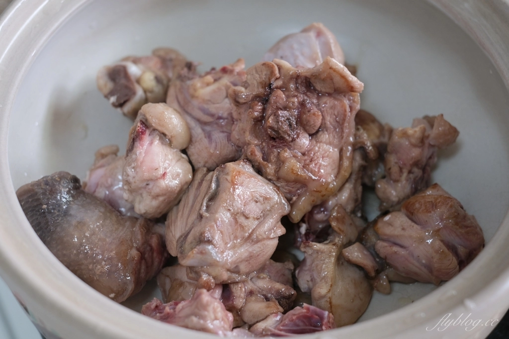食譜分享｜安東燉雞做法．韓綜一日三餐裡的安東燉雞， 不用去韓國自己也能動手做 @飛天璇的口袋
