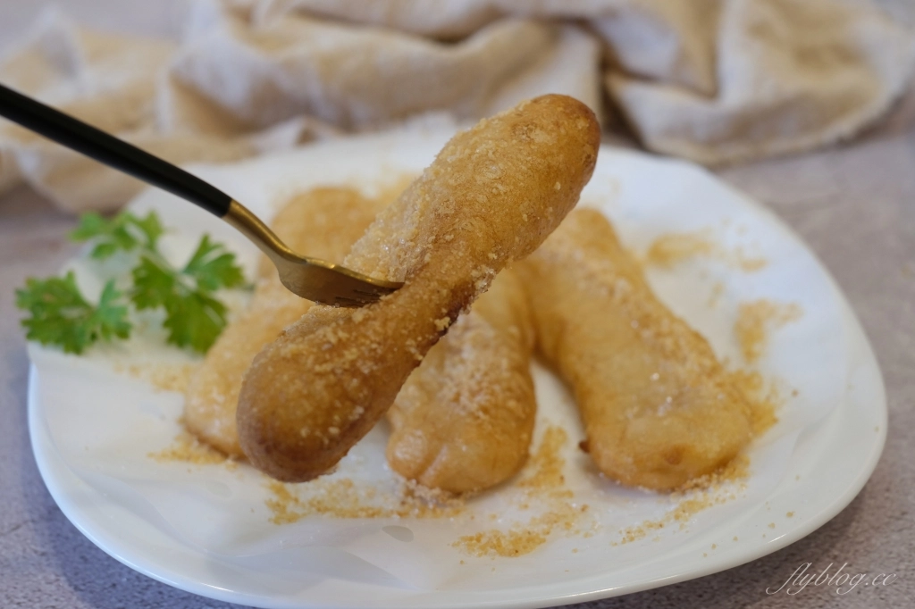 白糖粿做法｜簡單又方便的「白糖粿食譜」，台南的古早味甜點端上桌 @飛天璇的口袋