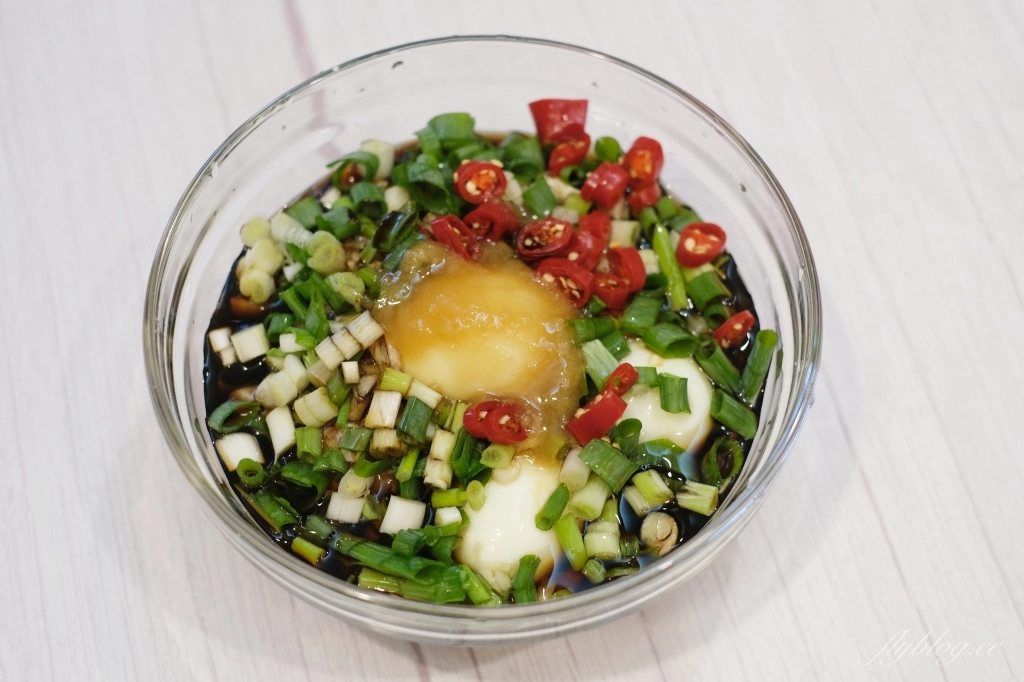 【食譜分享】韓式麻藥雞蛋作法，韓國最夯的料理，麻藥雞蛋美味香辣白飯最搭 @飛天璇的口袋