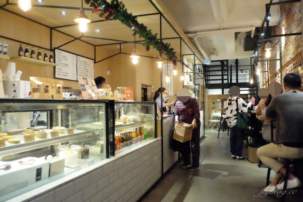 Heritage Bakery &#038; Cafe｜台北超人氣肉桂捲店，台北車站文青咖啡館 @飛天璇的口袋