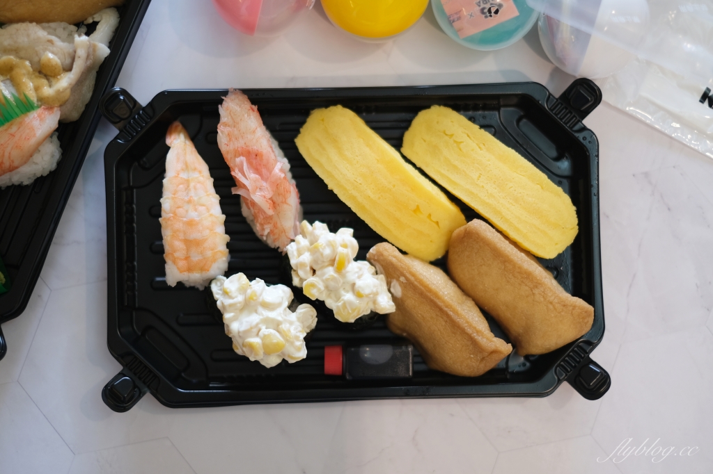 藏壽司外帶｜藏壽司外帶餐盒直接送扭蛋，滿500再送一顆，6款外帶餐盒品項 @飛天璇的口袋