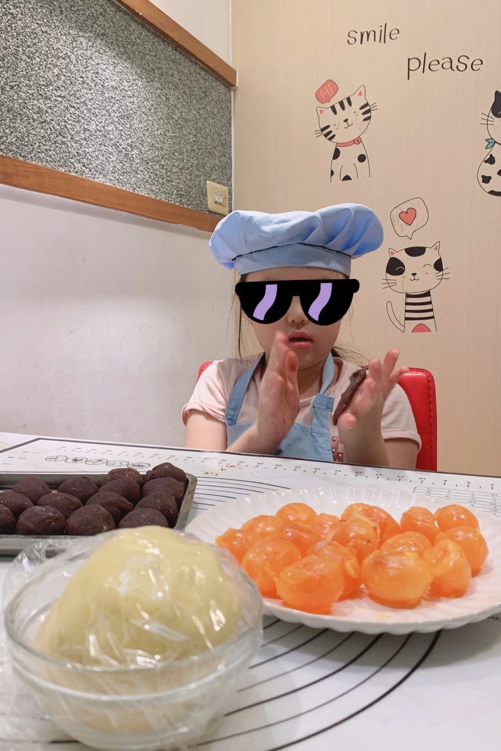 【食譜分享】蛋黃酥食譜做法，中秋節搶破頭的蛋黃酥，氣炸烤箱做第一次就成功 @飛天璇的口袋
