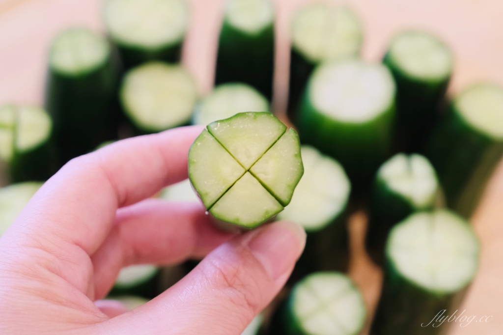 【食譜分享】韓式小黃瓜夾心泡菜，夏天吃消暑又開胃 @飛天璇的口袋