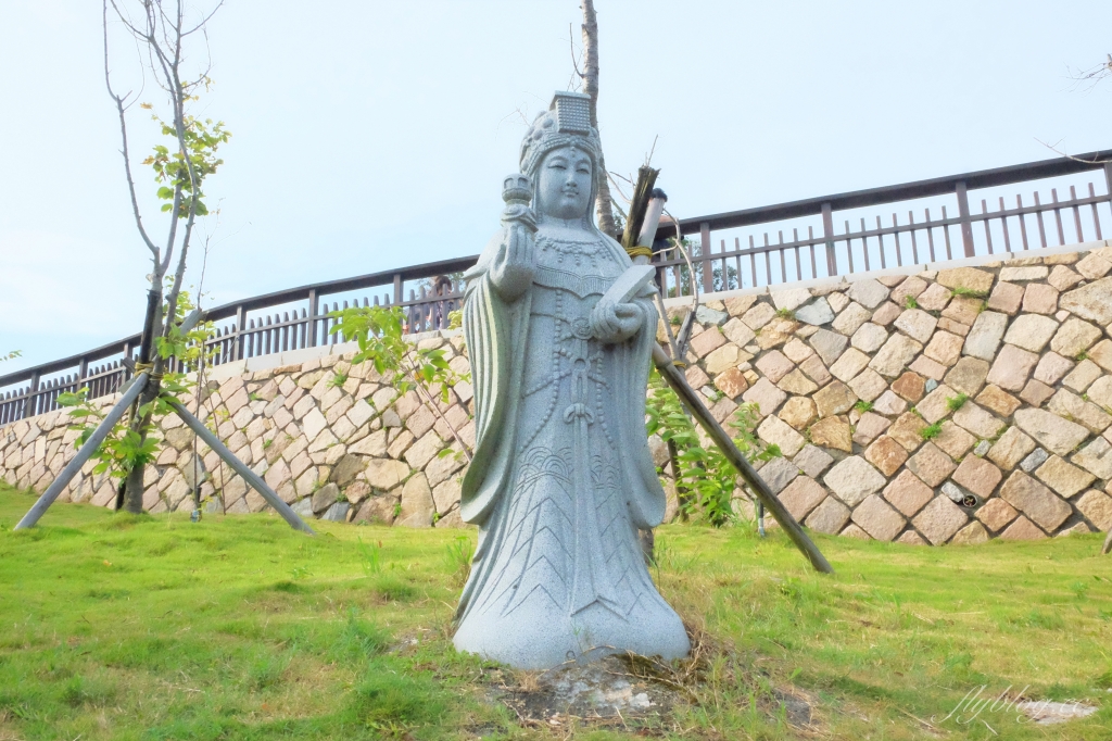 【馬祖南竿】媽祖巨神像，全世界最高的媽祖神像，鑽轎底走坑道祈求平安好運 @飛天璇的口袋