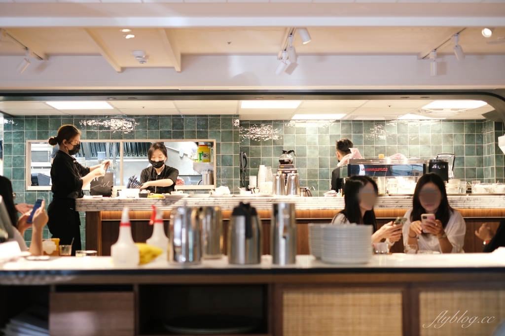 【台北大安】M One Cafe．都會女子和貴婦最愛的「M One Cafe」，台北東區道地美式早午餐 @飛天璇的口袋