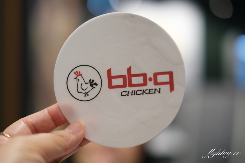 【台中西屯】bb.q CHICKEN~韓國連鎖炸雞第一品牌，韓劇鬼怪中的bbq炸雞店，台中大遠百12樓 @飛天璇的口袋