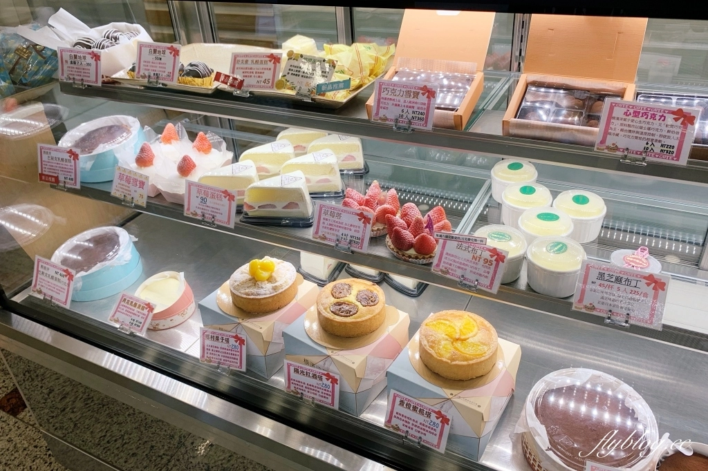 【台中北區】橫濱洋果子~一期一會的「橫濱洋果子」草莓鮮奶油蛋糕，清軟細柔又好吃 @飛天璇的口袋