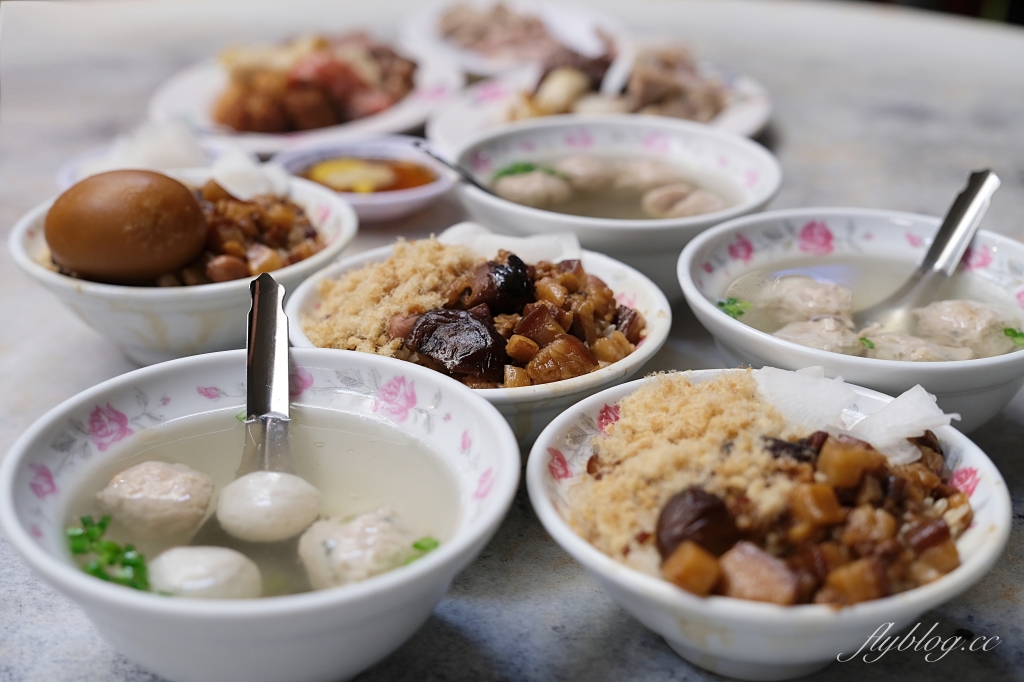 阿財點心｜隱身沙卡里巴市場內的香腸熟肉，台南傳承一甲子的銅板美食 @飛天璇的口袋