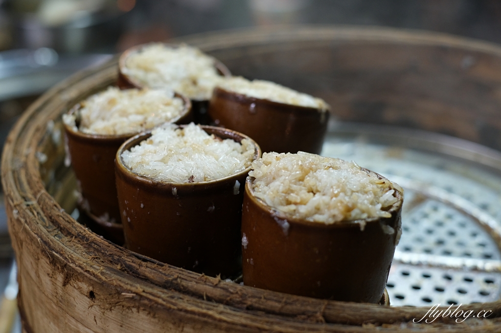 台中東勢｜崎頭肉丸筒仔米糕．東勢傳統小吃，品嚐古早味的陶瓷米糕 @飛天璇的口袋
