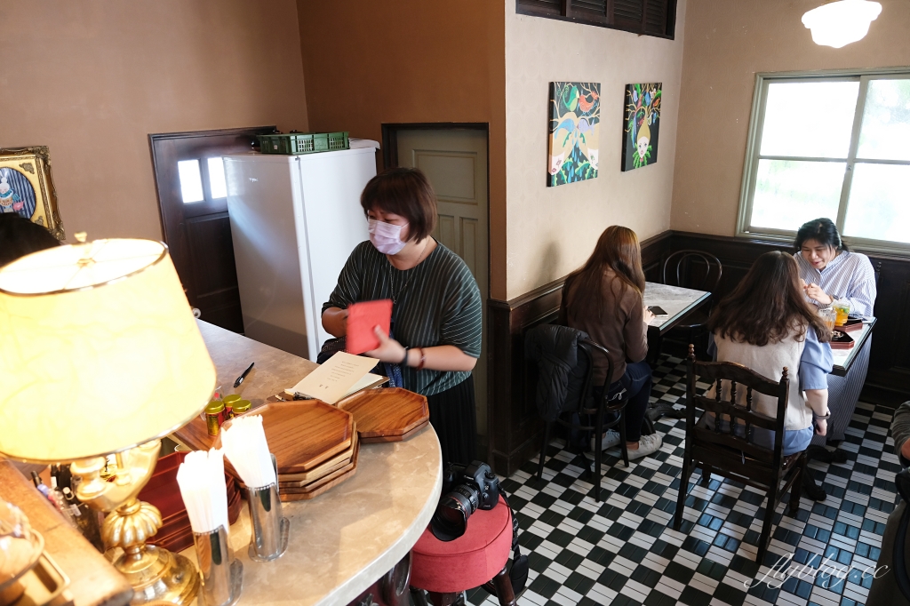 島鹿喫茶｜充滿日式氛圍的老宅「島鹿喫茶」，隱身巷弄裡的復古咖啡館 @飛天璇的口袋