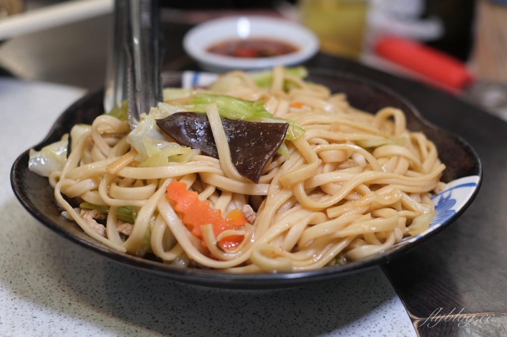 花蓮美食｜食舍海鮮餐廳｜市區就可以吃到美味的海鮮，餐點美味價格實在 @飛天璇的口袋