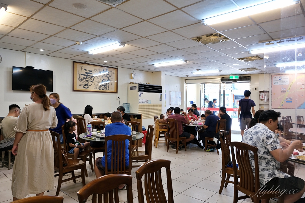 特選海產店｜台東富岡漁港人氣海鮮餐廳，Google評論3600多則4.2顆星 @飛天璇的口袋