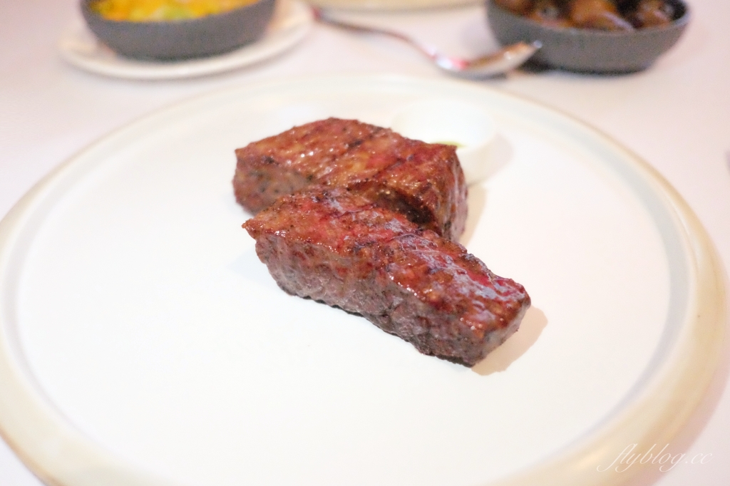 KR Prime Steak House｜台中米其林推介牛排餐廳，商業午餐880就可品嚐 @飛天璇的口袋