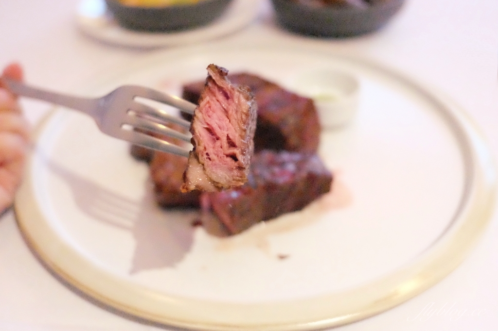 KR Prime Steak House｜台中米其林推介牛排餐廳，商業午餐880就可品嚐 @飛天璇的口袋