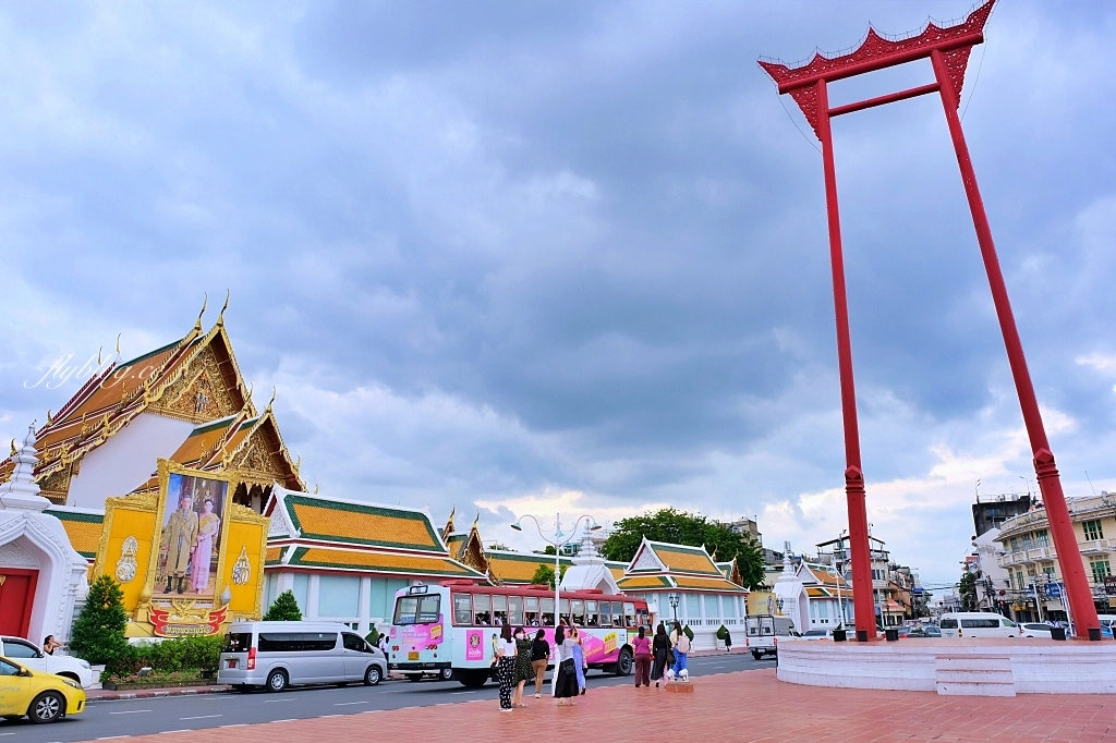 泰國曼谷｜蘇泰寺 Wat Suthat，泰國一級皇家寺院，曼谷知名地標紅色大鞦韆 @飛天璇的口袋