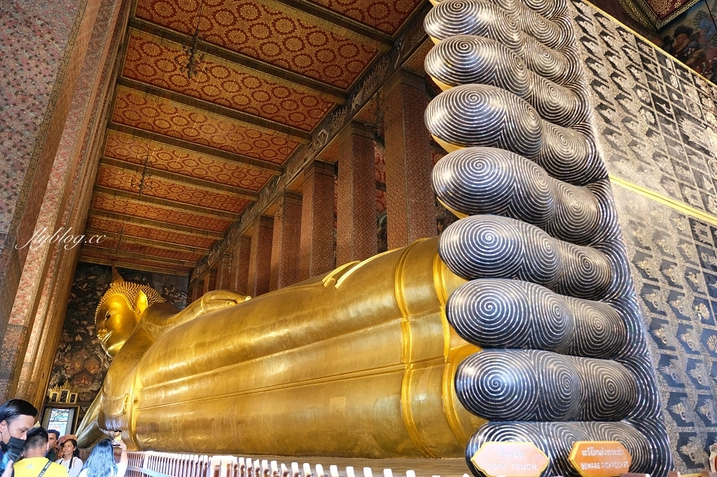 泰國曼谷｜臥佛寺 Wat Pho｜曼谷歷史最久的寺廟，傳統泰式按摩的發源地 @飛天璇的口袋